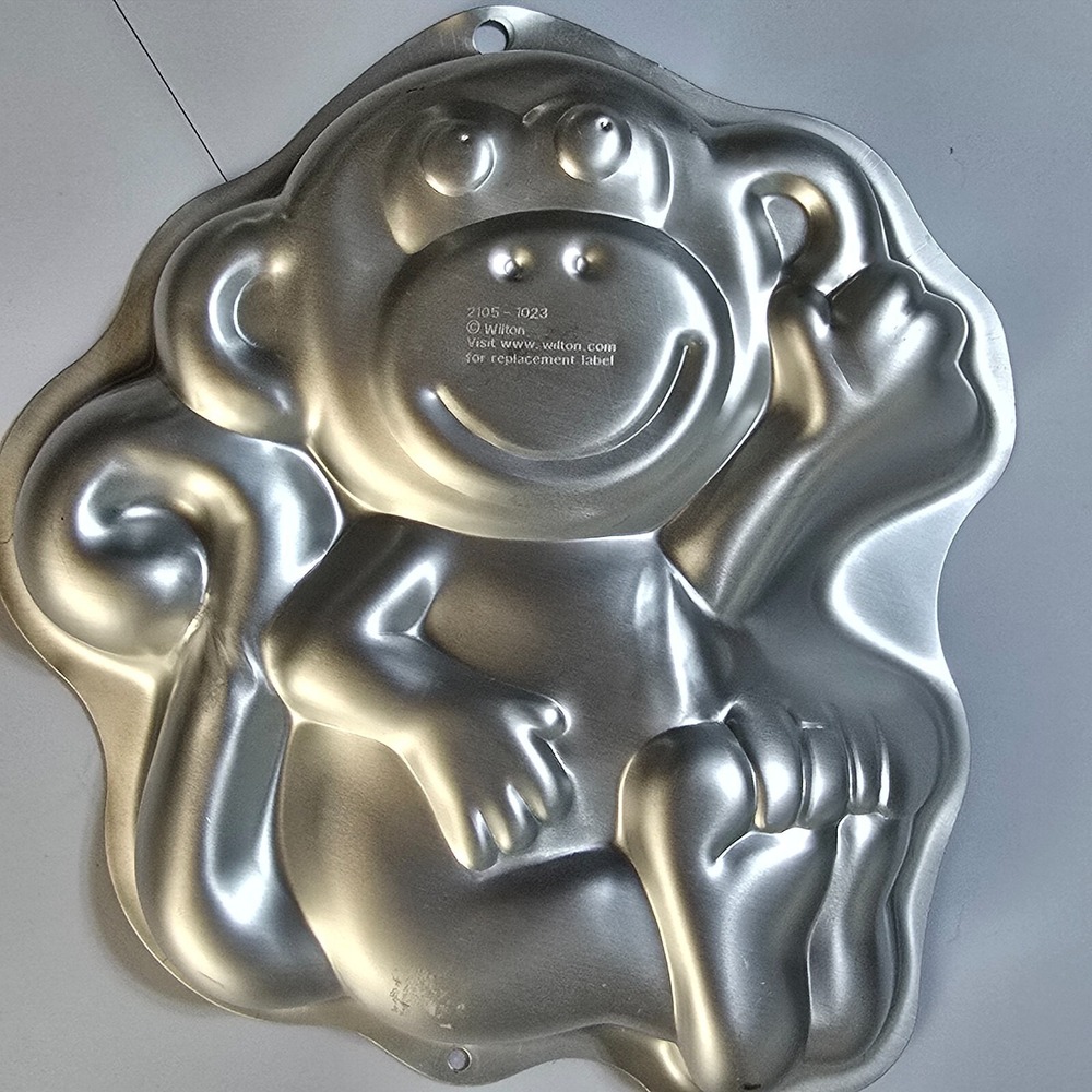 Wilton Monkey Cake Pan Kids Silver 2105-1023 Jungle Safari DIY Baking Novelty